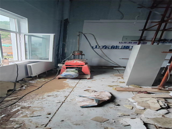 石阡地基基础下沉墙体裂缝加固注浆顶升施工